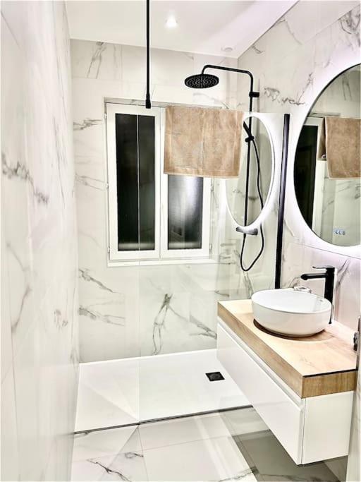 L'Eclat Prestigieux : Quartier Henriville Amiens Luaran gambar